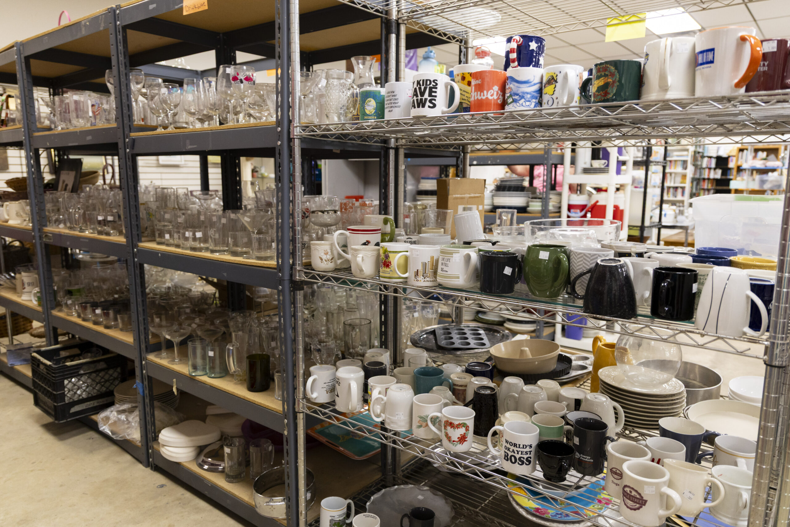 Thrift Store Floor Plan Household Items<br />
